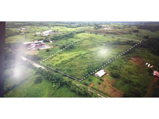 Terreno a Chilibre, Distrito de Panamá