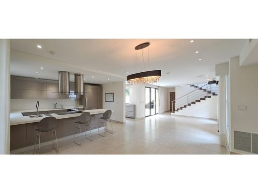 Luxus-Haus in Arraiján, Distrito Arraiján