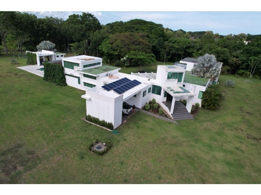 Luxury home in Santa Clara, Distrito de Antón