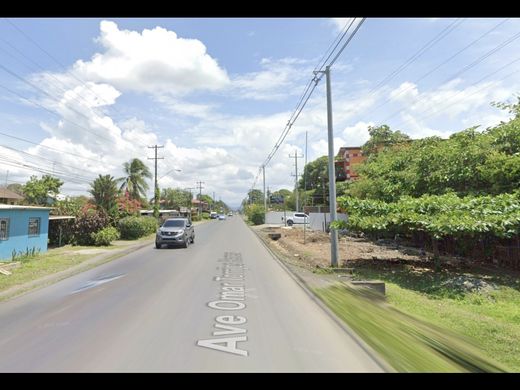 Land in Changuinola, Distrito de Changuinola