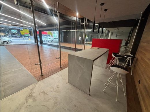 사무실 / Bella Vista, Distrito de Donoso