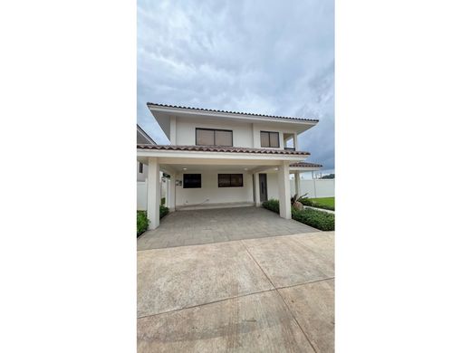 Casa di lusso a San Miguelito, Distrito San Miguelito