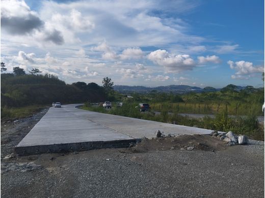 Участок, Las Lajas, Distrito de Panamá