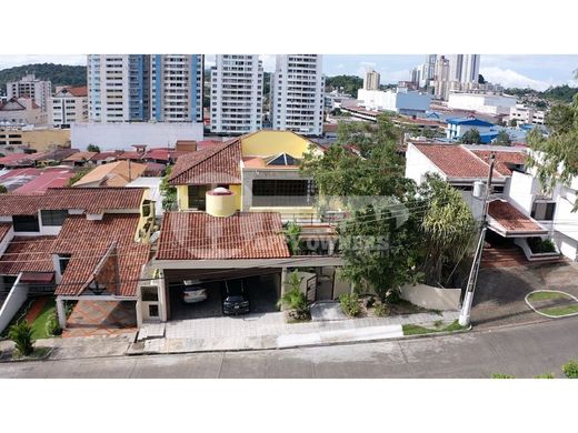 Casa de lujo en Betania, Distrito de Panamá