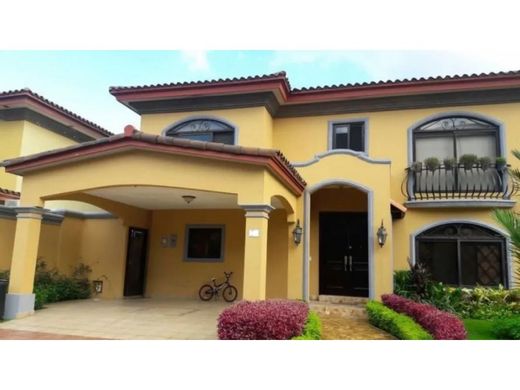 Элитный дом, Панама, Distrito de Panamá