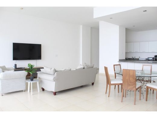 Appartement en Location par mois à Bella Vista