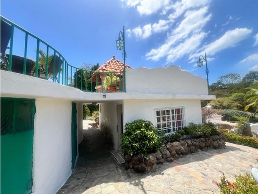 Luxury home in San Carlos, Distrito de San Carlos