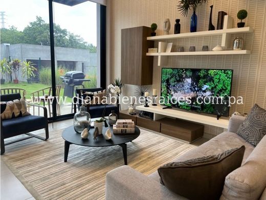 Luxury home in San Miguelito, Distrito San Miguelito