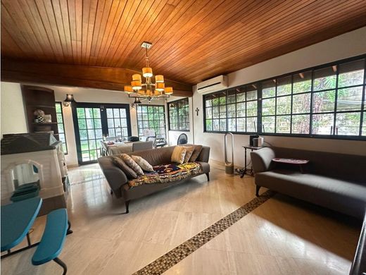 Luxury home in Betania, Distrito de Panamá