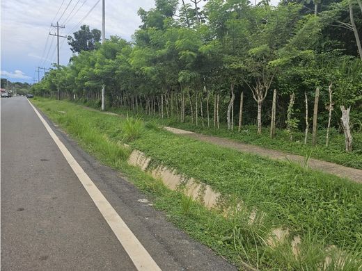 ‏בתים כפריים או חוות ב  La Chorrera, Distrito de La Chorrera