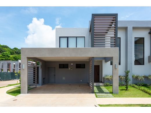 Casa de luxo - Arraiján, Distrito Arraiján