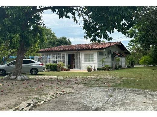 Luxury home in Chame, Distrito de Chame
