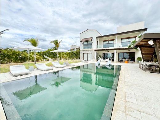 豪宅  San Carlos, Distrito de San Carlos