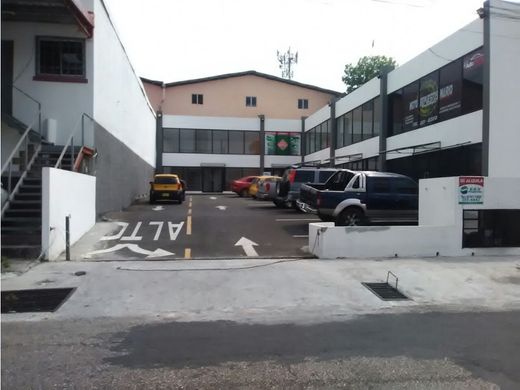 Río Abajo, Distrito de Panamáのアパートメント・コンプレックス