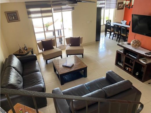 Casa di lusso a San Miguelito, Distrito San Miguelito