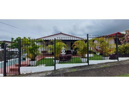 Luxury home in Betania, Distrito de Panamá