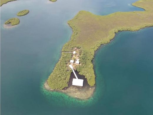 Villa en Bocas del Toro, Distrito de Bocas del Toro