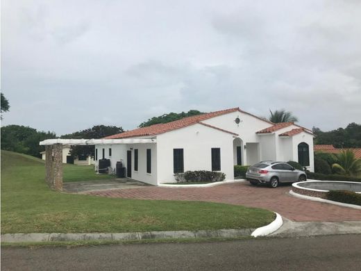 Πολυτελή κατοικία σε San Carlos, Distrito de San Carlos