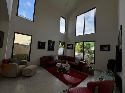 Luxury home in Arraiján, Distrito Arraiján