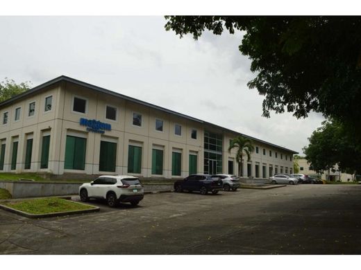 Luxury home in Albrook, Distrito de Panamá