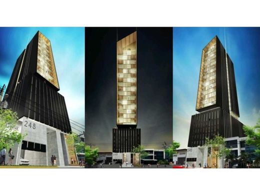 Terreno en Juan Díaz, Distrito de Antón