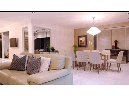 Apartamento - El Cangrejo, Distrito de Panamá