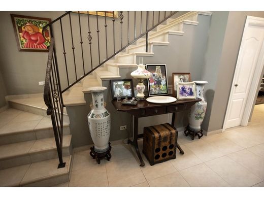 Juan Díaz, Distrito de Antónの高級住宅