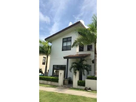 Luxury home in Arraiján, Distrito Arraiján