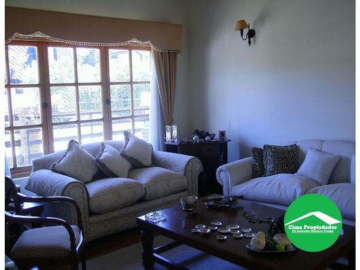 Luxury home in Chiguayante, Provincia de Concepción