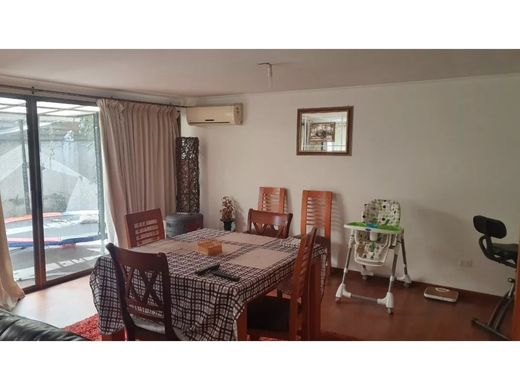 Casa di lusso a Santiago del Cile, Provincia de Santiago de Chile