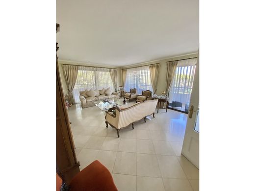 Apartment / Etagenwohnung in Viña del Mar, Provincia de Valparaíso