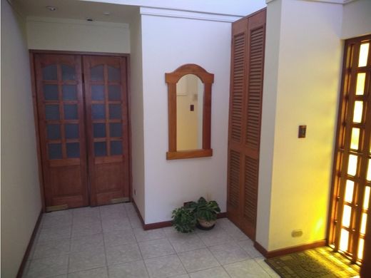Luxury home in Concepción, Provincia de Concepción