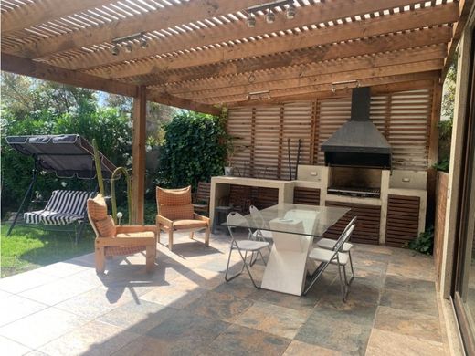 Элитный дом, Colina, Provincia de Chacabuco