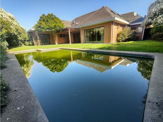 Casa di lusso a Talca, Provincia de Talca