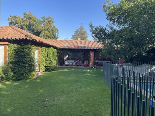 Luxury home in Colina, Provincia de Chacabuco