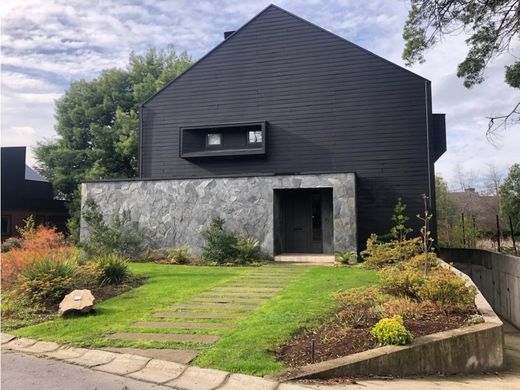 Luksusowy dom w Pucón, Provincia de Cautín