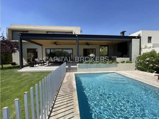Luxury home in Colina, Provincia de Chacabuco