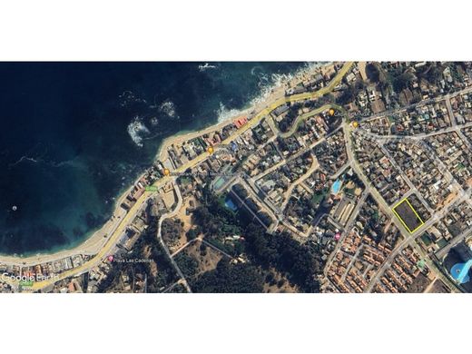 Land in Algarrobo, San Antonio Province