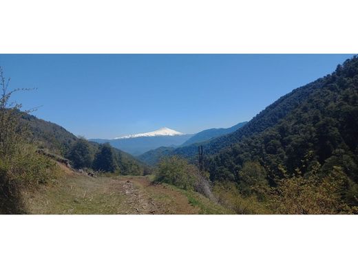 Boerderij in Curarrehue, Provincia de Cautín