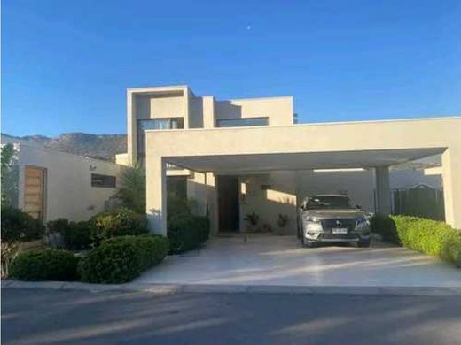 Πολυτελή κατοικία σε Σαντιάγο, Provincia de Santiago de Chile