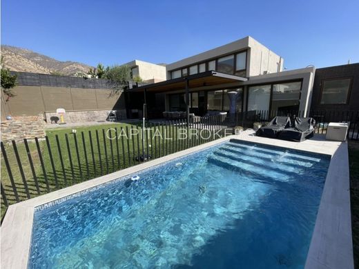 Luxury home in Colina, Provincia de Chacabuco