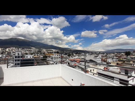 Complexes résidentiels à Quito, Cantón Quito