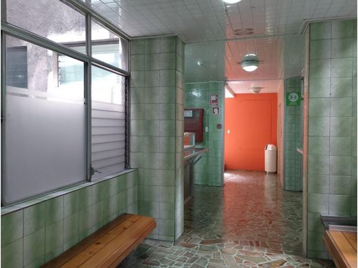 Office in Quito, Cantón Quito