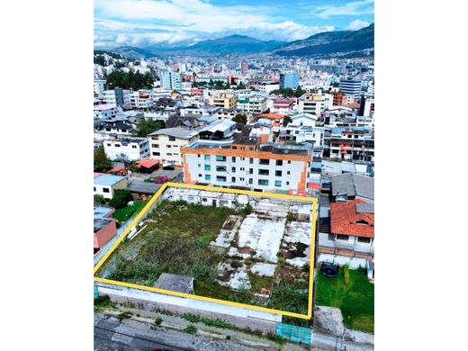 Grond in Quito, Cantón Quito