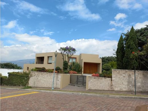 豪宅  基多, Cantón Quito