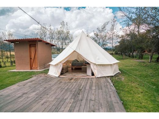 ‏בתי יוקרה ב  Cayambe, Cantón Cayambe