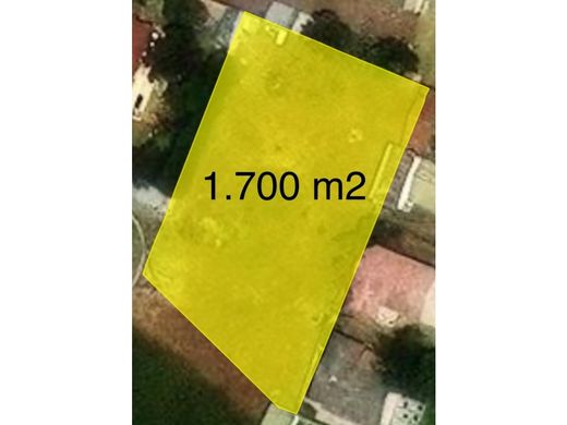 Grundstück in Cumbayá, Cantón Quito