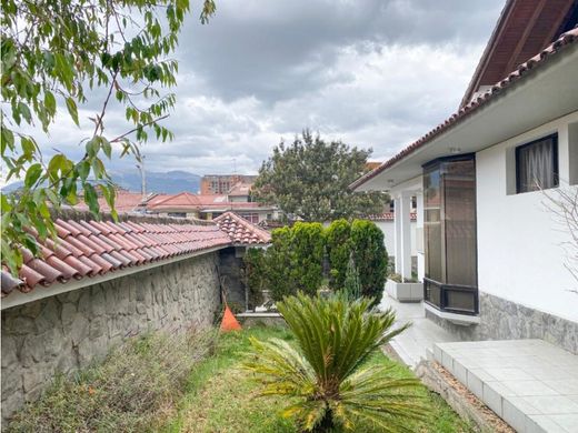 Casa di lusso a Cuenca, Cantón Cuenca