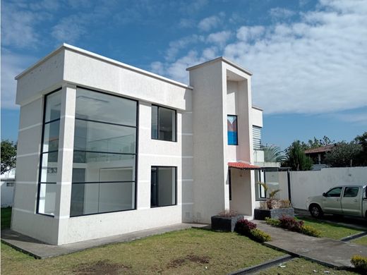 Luxury home in Tumbaco, Cantón Quito