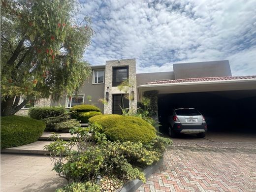 Casa de luxo - Quito, Cantón Quito